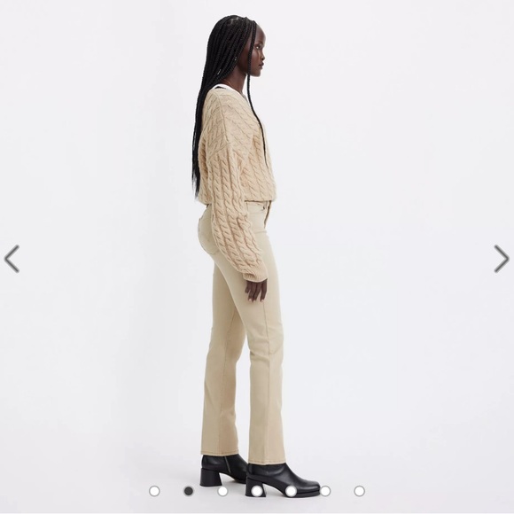 NWT Levi’s Classic Straight Fit Jean - Picture 2 of 7